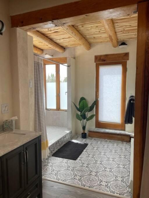 Villa Casa Manna With Mountain And Sunset Views *