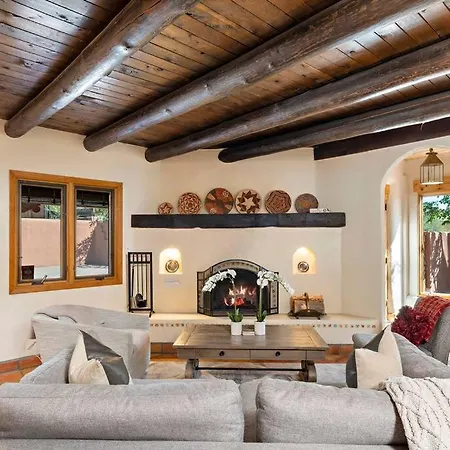 Villa Casa Manna With Mountain And Sunset Views Santa Fe