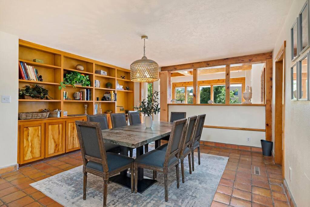 Casa Manna With Mountain And Sunset Views Villa Santa Fe