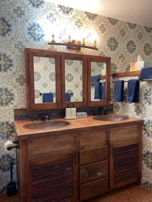 Villa Casa Manna With Mountain And Sunset Views Santa Fe