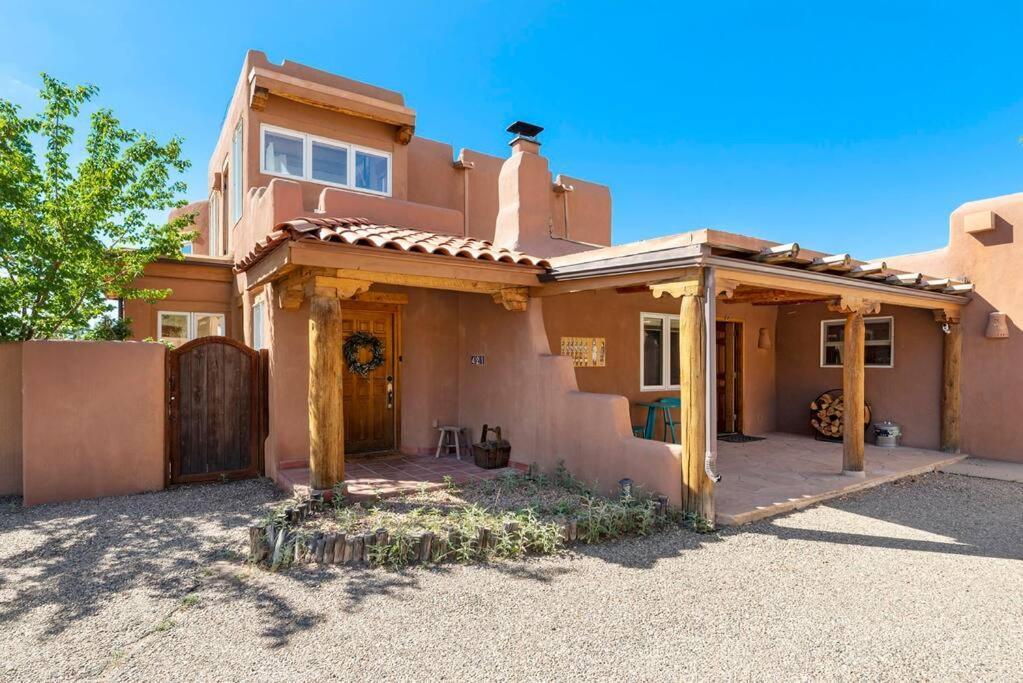 Villa Casa Manna With Mountain And Sunset Views *