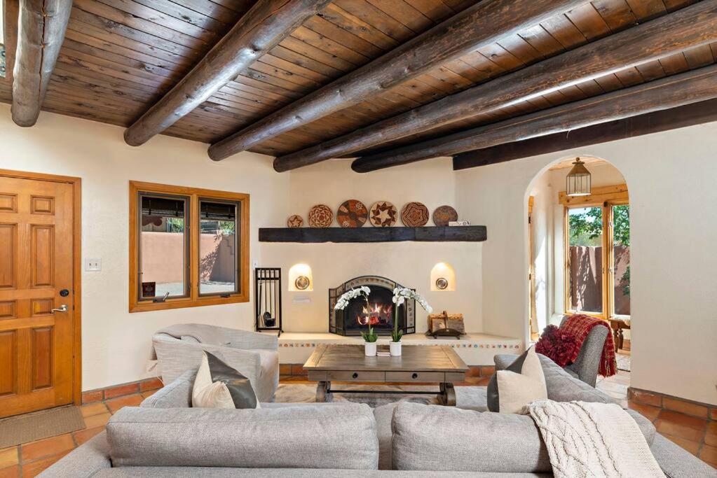 Villa Casa Manna With Mountain And Sunset Views Santa Fe